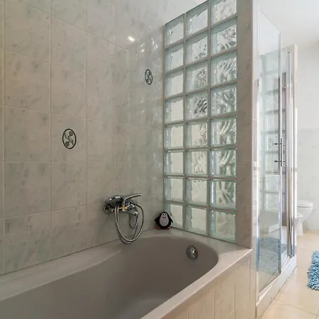 شقة La Terrazza Di Sant'avendrace كالياري